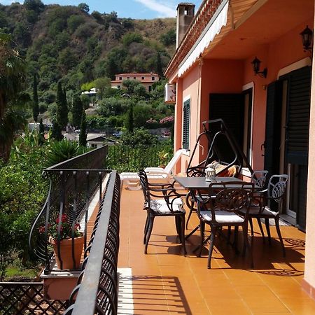 Villa Carmelas Taormina Exterior photo