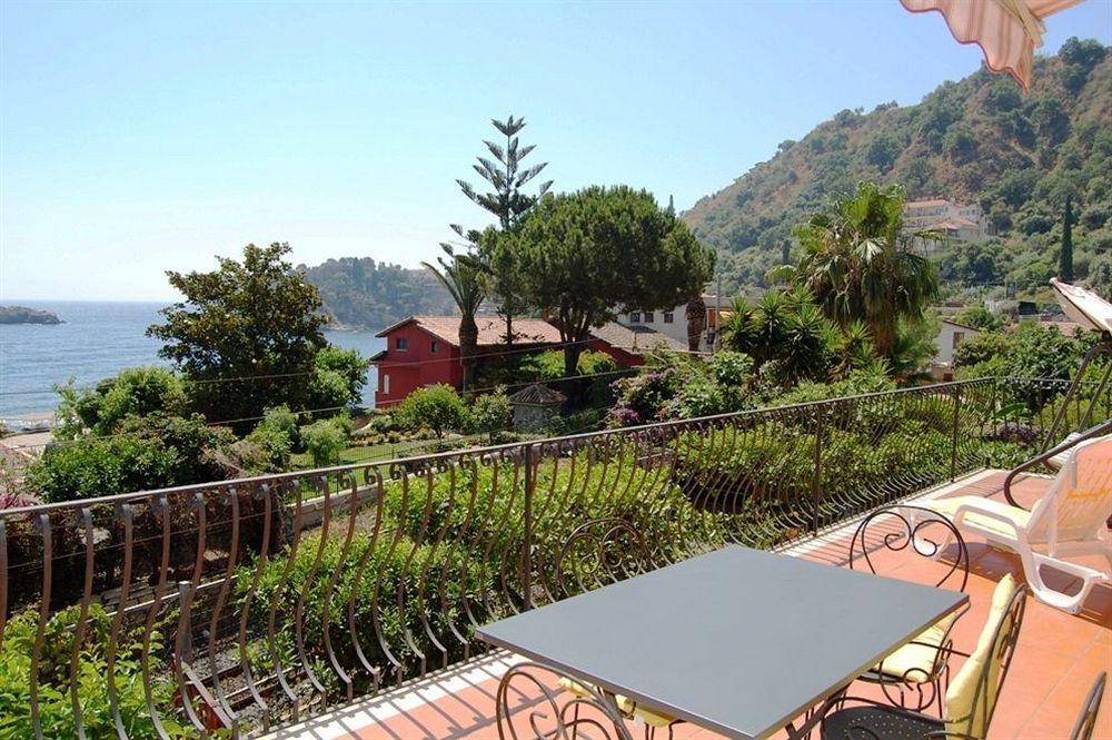 Villa Carmelas Taormina Exterior photo